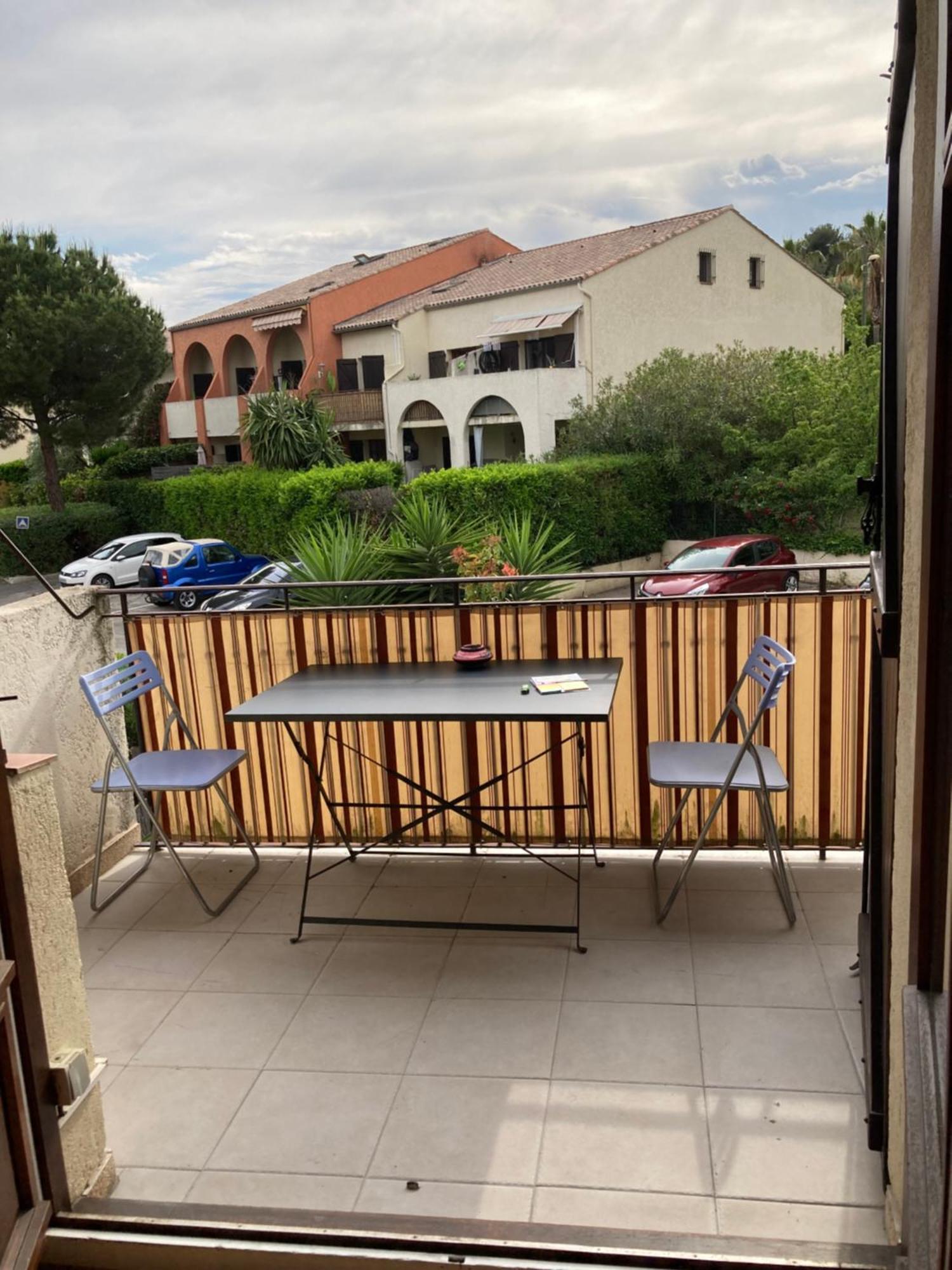 La Calmeraie Villeneuve-Loubet Exterior photo
